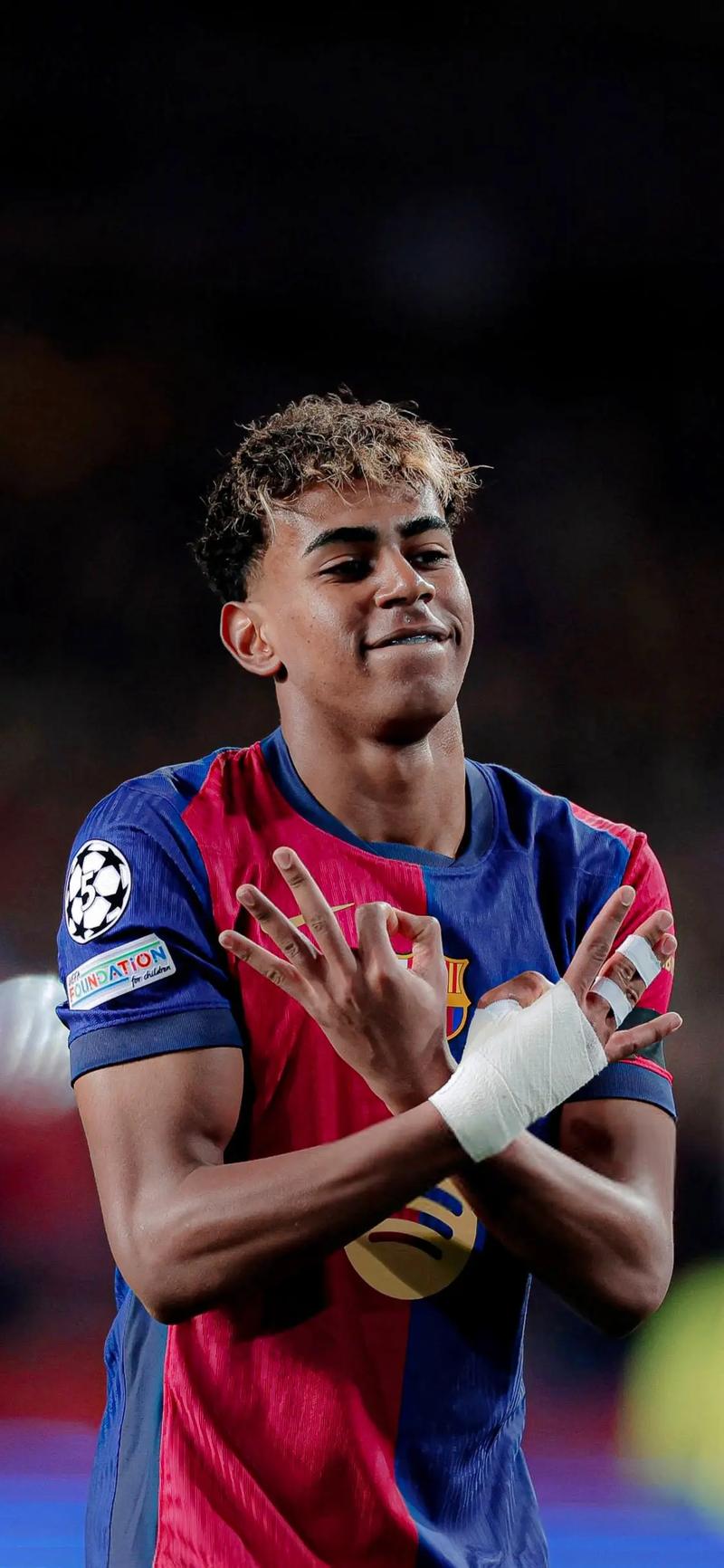 山东泰山足球俱乐部：中超首支积分1500分球队的荣耀之路