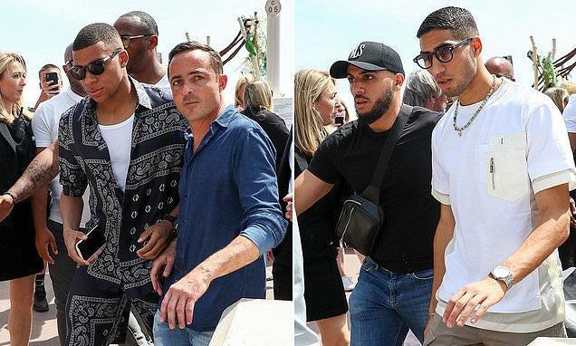 以王俊杰第一人称独白，解读他打韩国“尿检之战”，男篮锋线希望