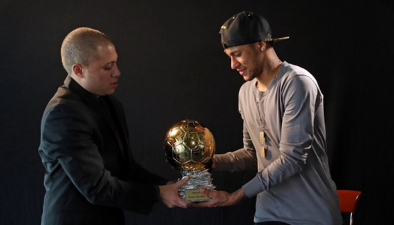 瓦拉内：初抵皇马时我陷入抑郁，心理健康是足球界的敏感话题（瓦拉内：初入皇马曾遭抑郁，称心理健康在足坛仍是敏感话题）