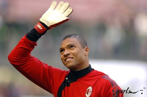 德国名宿：沃尔特马德是独一无二的，他解决了德国的中锋荒