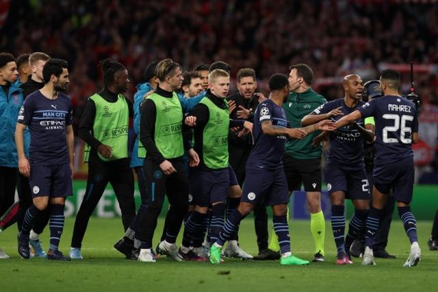 跟队：埃文斯与曼联和平分手，离开租借与青训发展主管职位