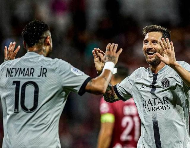 篮球CBA球队比赛精彩瞬间