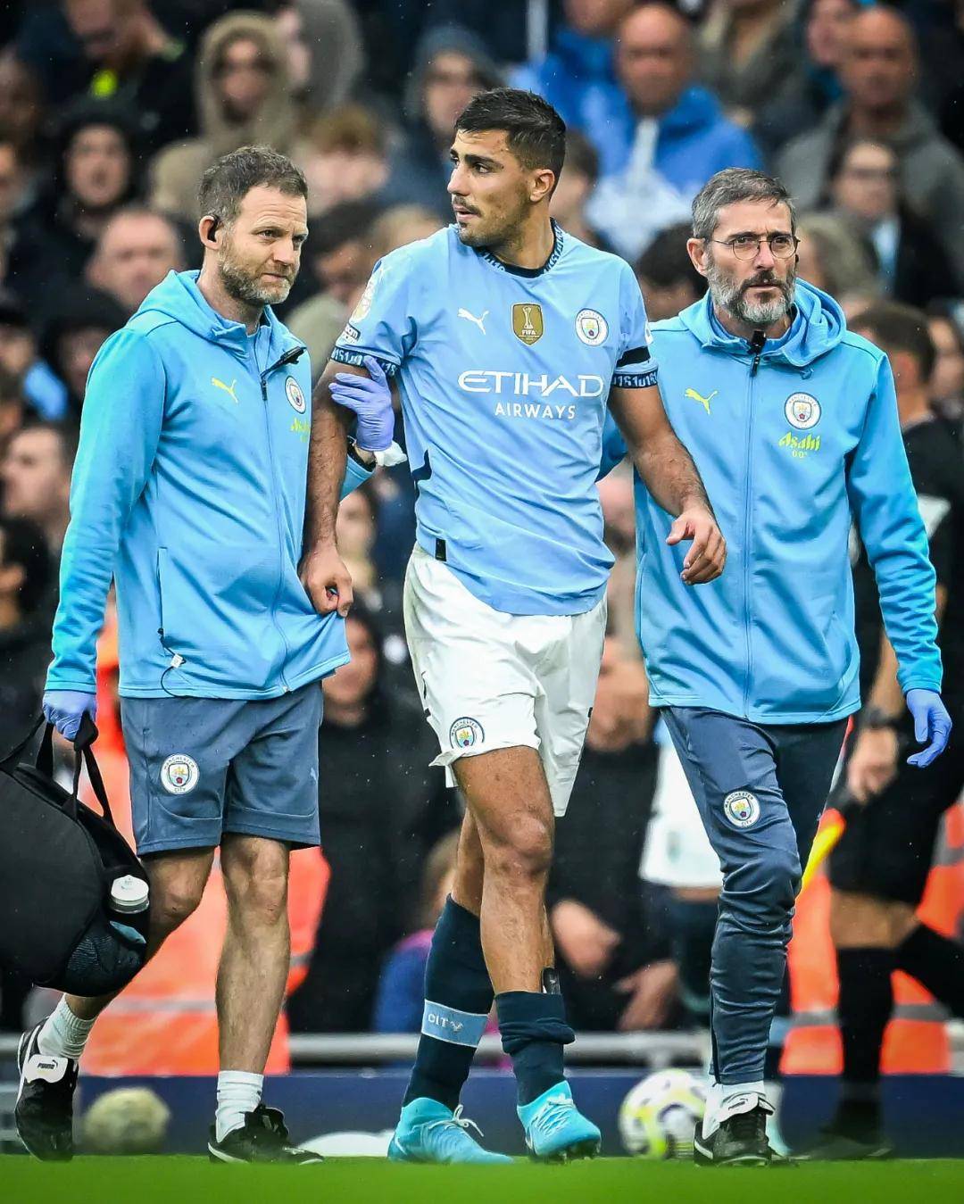 律师：巴黎需拿出1亿欧做赔偿，但姆巴佩到手只有2500万（律师称巴黎需赔付1亿欧，姆巴佩实际仅获2500万）