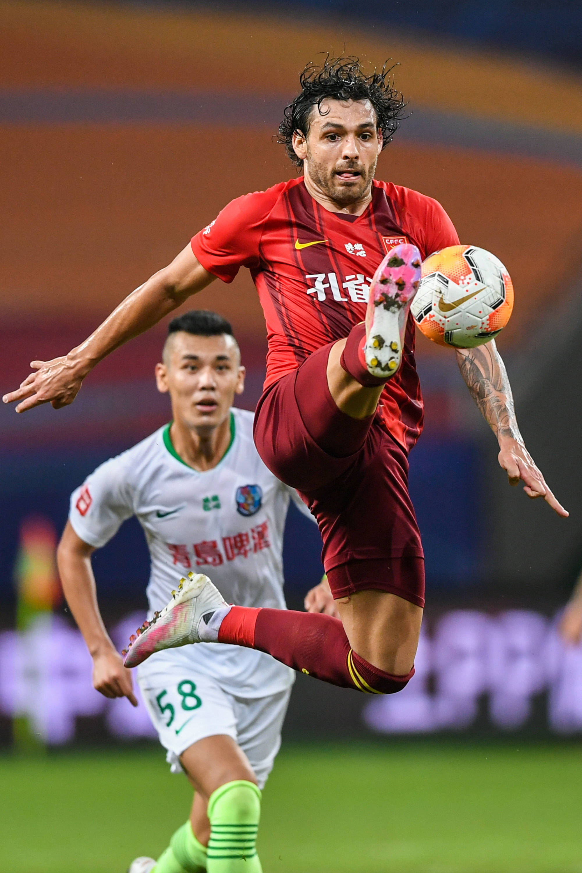 近10年欧冠场均进球榜：哈兰德1.02球第1，C罗第2，梅西第4