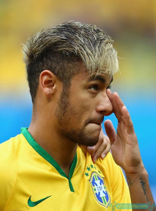 亚沙里：大约三个月后，能在一场友谊赛里首发的感觉真好