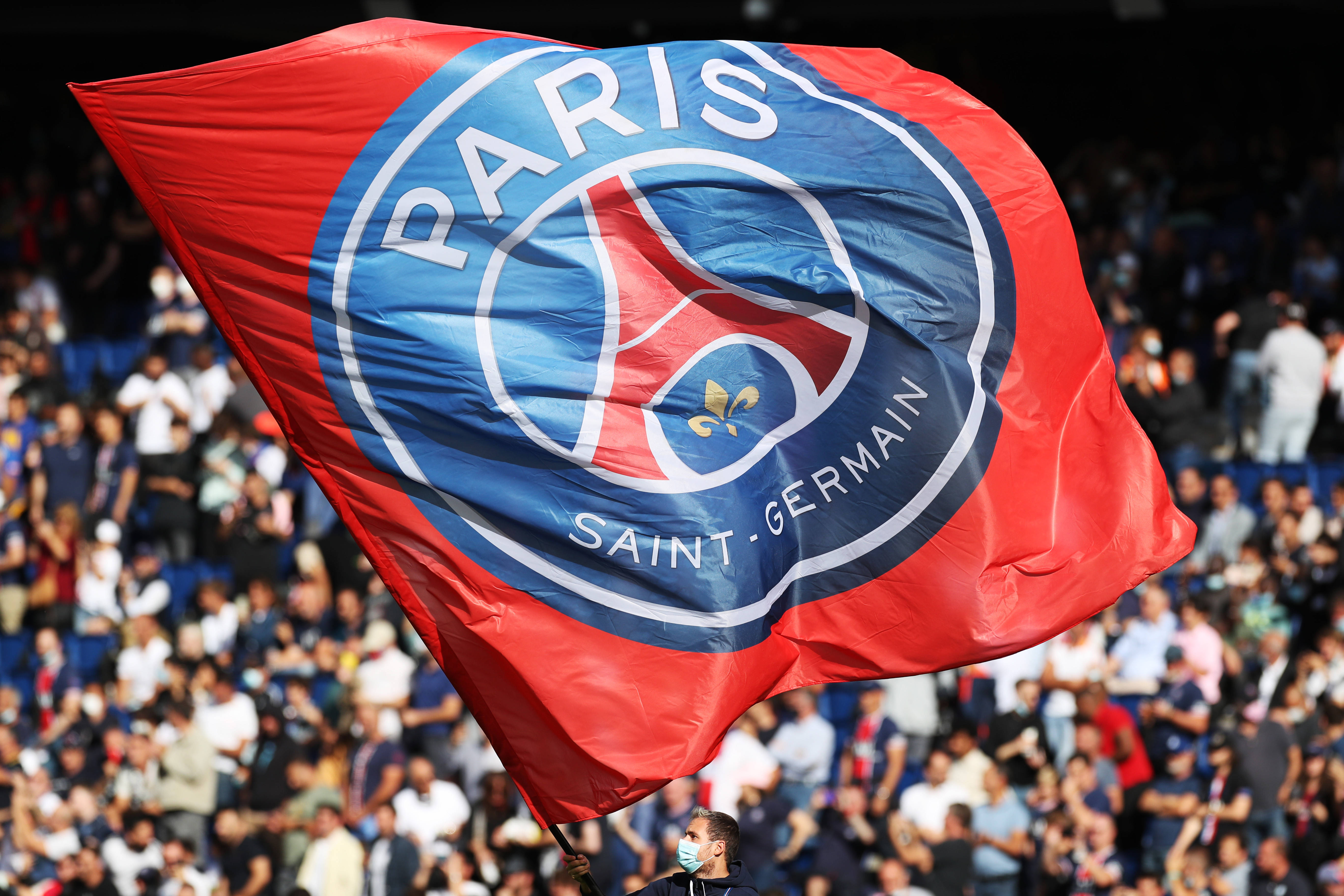 纳尼：弗格森时代，有谁不服从管理就会被内部禁赛（纳尼曝料：弗格森治下，不服管教者将被队内禁赛）