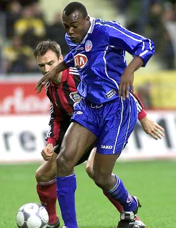 巴恩斯：我们在下半场真正打出了气势，这三分非常关键