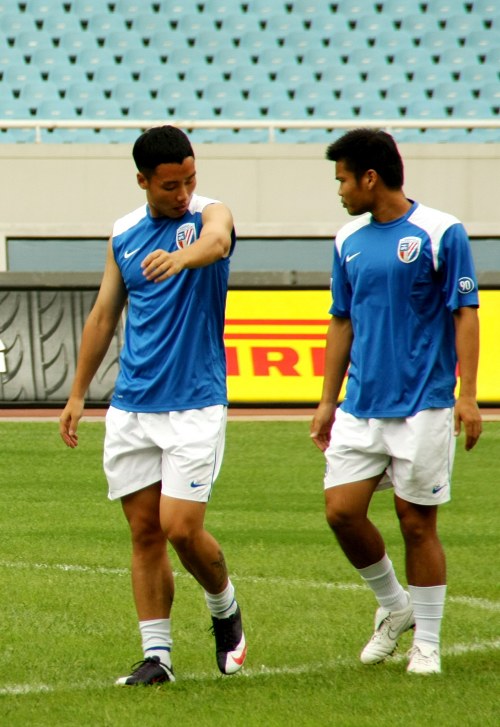 阿森纳晋级“功臣”，水晶宫后卫拉克鲁瓦乌龙+失点（水晶宫后卫拉克鲁瓦乌龙+失点，助阿森纳过关晋级）