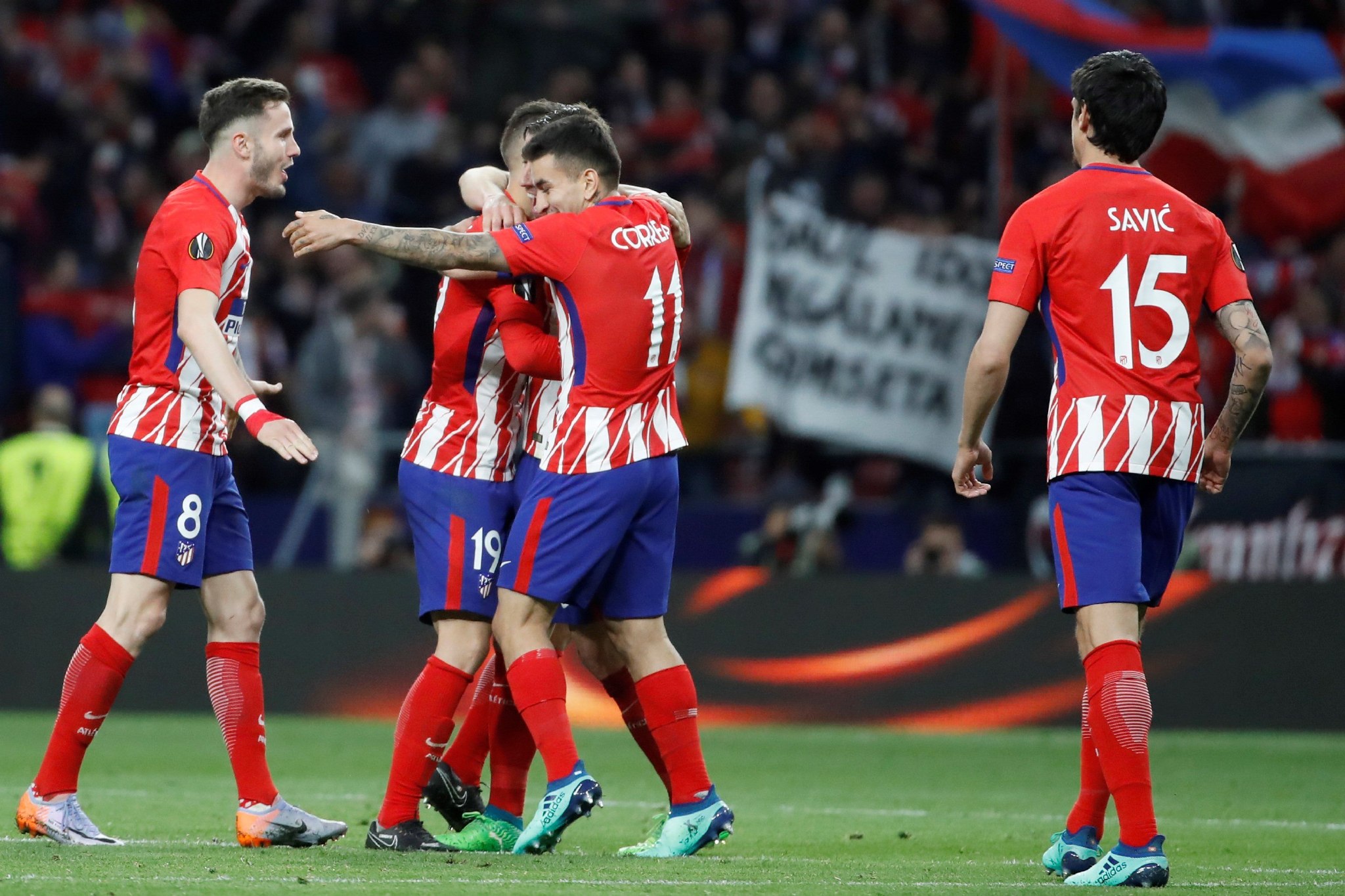 铜梁龙官方：下赛季球衣为主红客白，欢迎球迷投票27赛季球衣