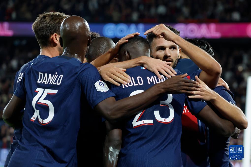 特里：埃斯特旺绝对是巨星胚子，很高兴马雷斯卡在保护他（特里称埃斯特旺具巨星潜质，赞马雷斯卡保护有方）