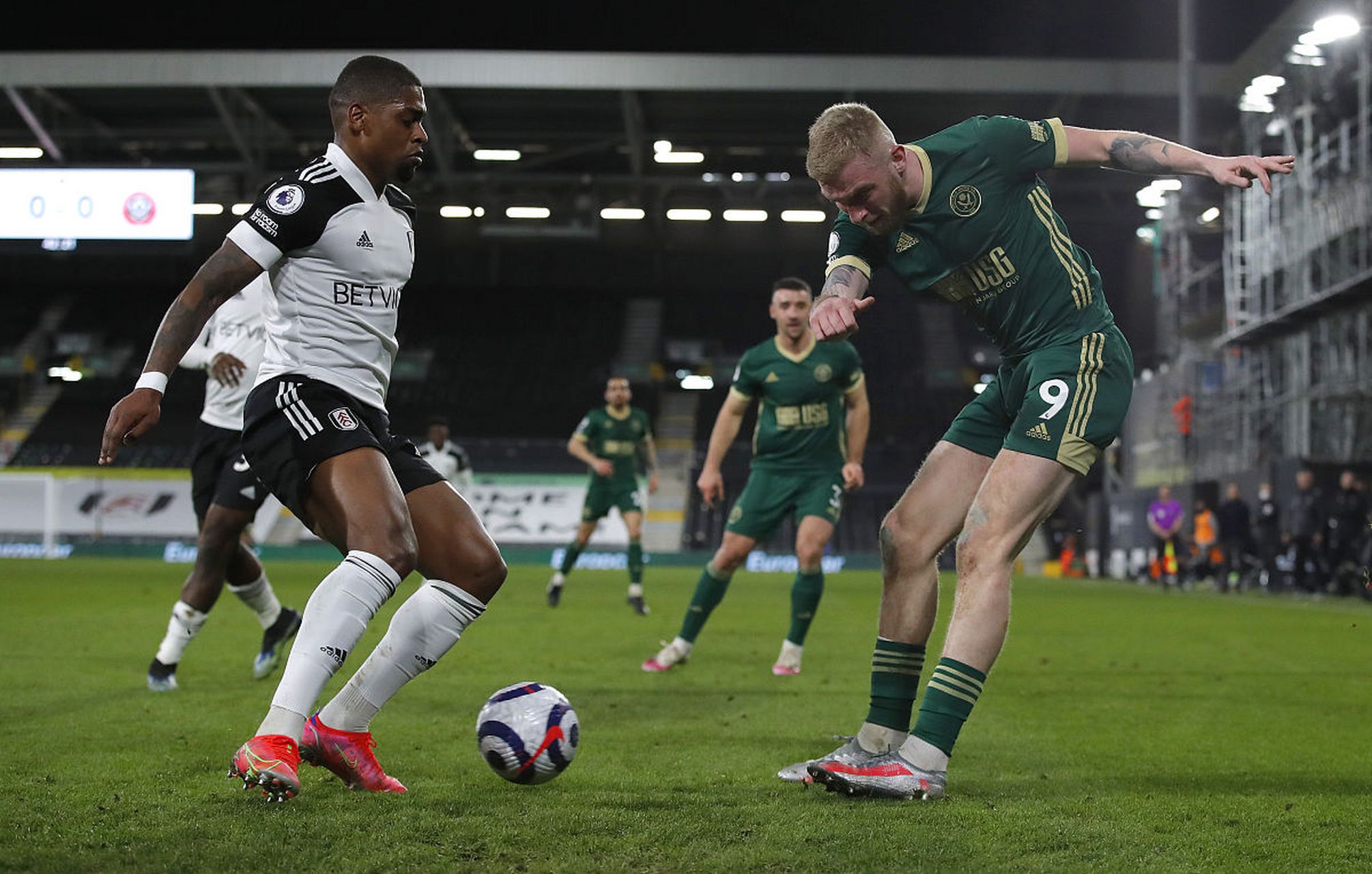 中超比赛回放：上海海港2-0战胜广州队,（中超集锦：上海海港2-0力克广州队）