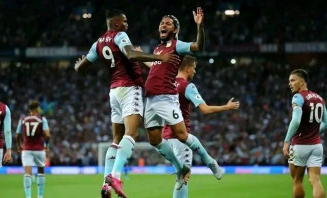 冲冠！2026赛季中超第一黑马现身，教练更新换代，瞄准多名国脚（剑指冠军！2026赛季中超头号黑马浮现，新帅上任，锁定多名国脚）