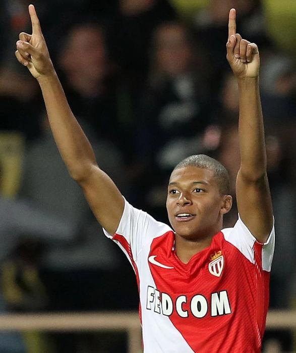 徐根宝：说我落伍的都不知道，我每天要看曼城、巴萨的比赛