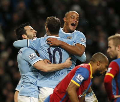 机敏前插破门，当选全场最佳，芒特越踢越好了，继续加油！